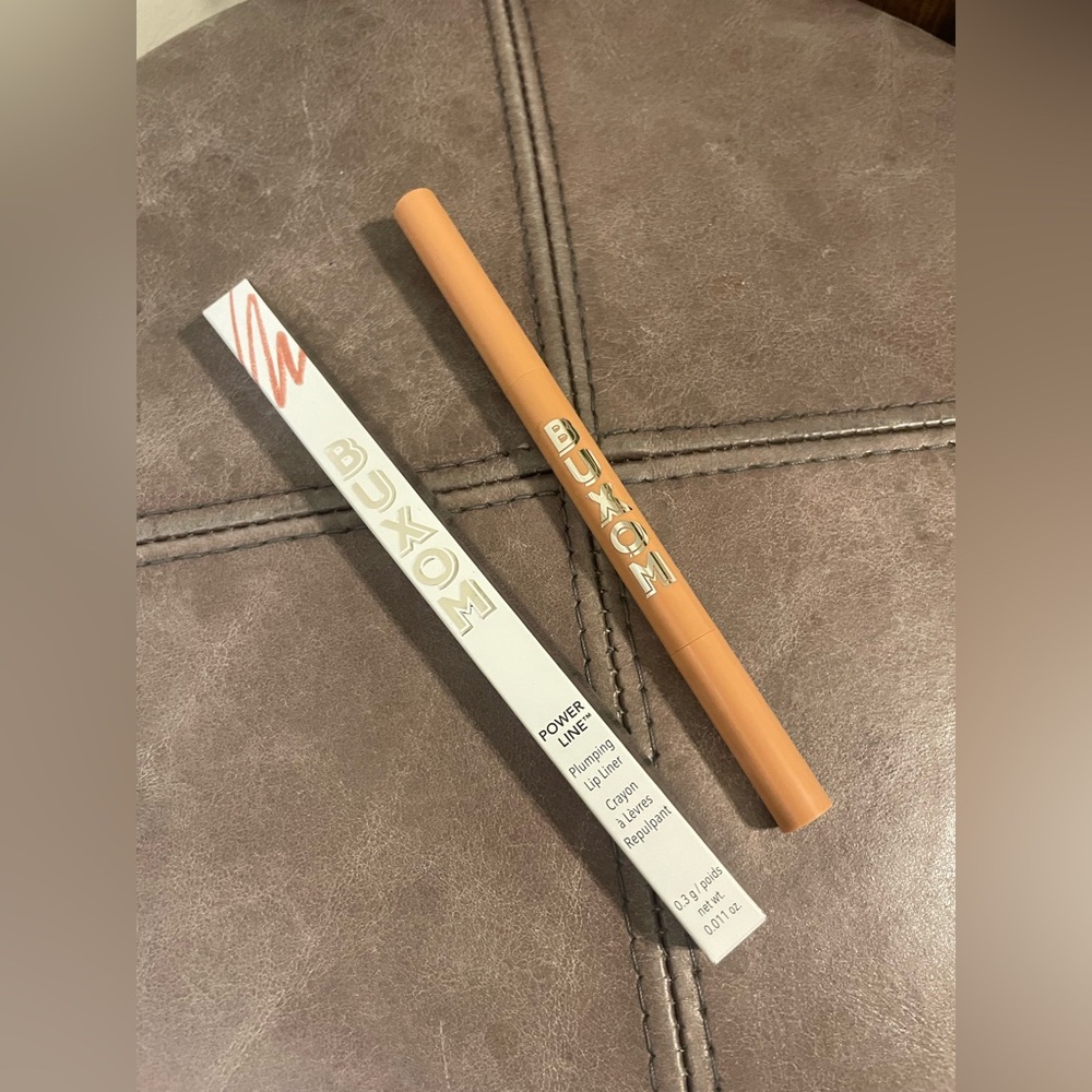 SOLD - Buxom Power Line Lip Liner in Smooth Spice
